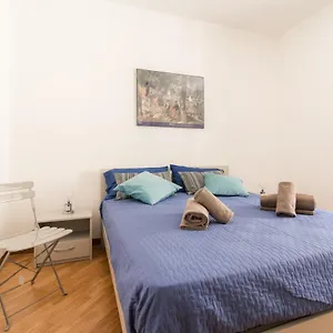  Appartement Center - The House Of Travelers Italie