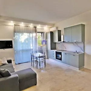  Appartement Toma Trilocale Moderno Per Max 6 Persone Italie